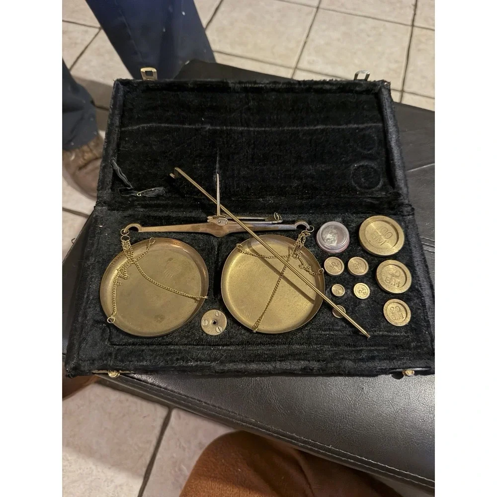 Vintage Brass Balance Apothecary Scale with Velvet Case